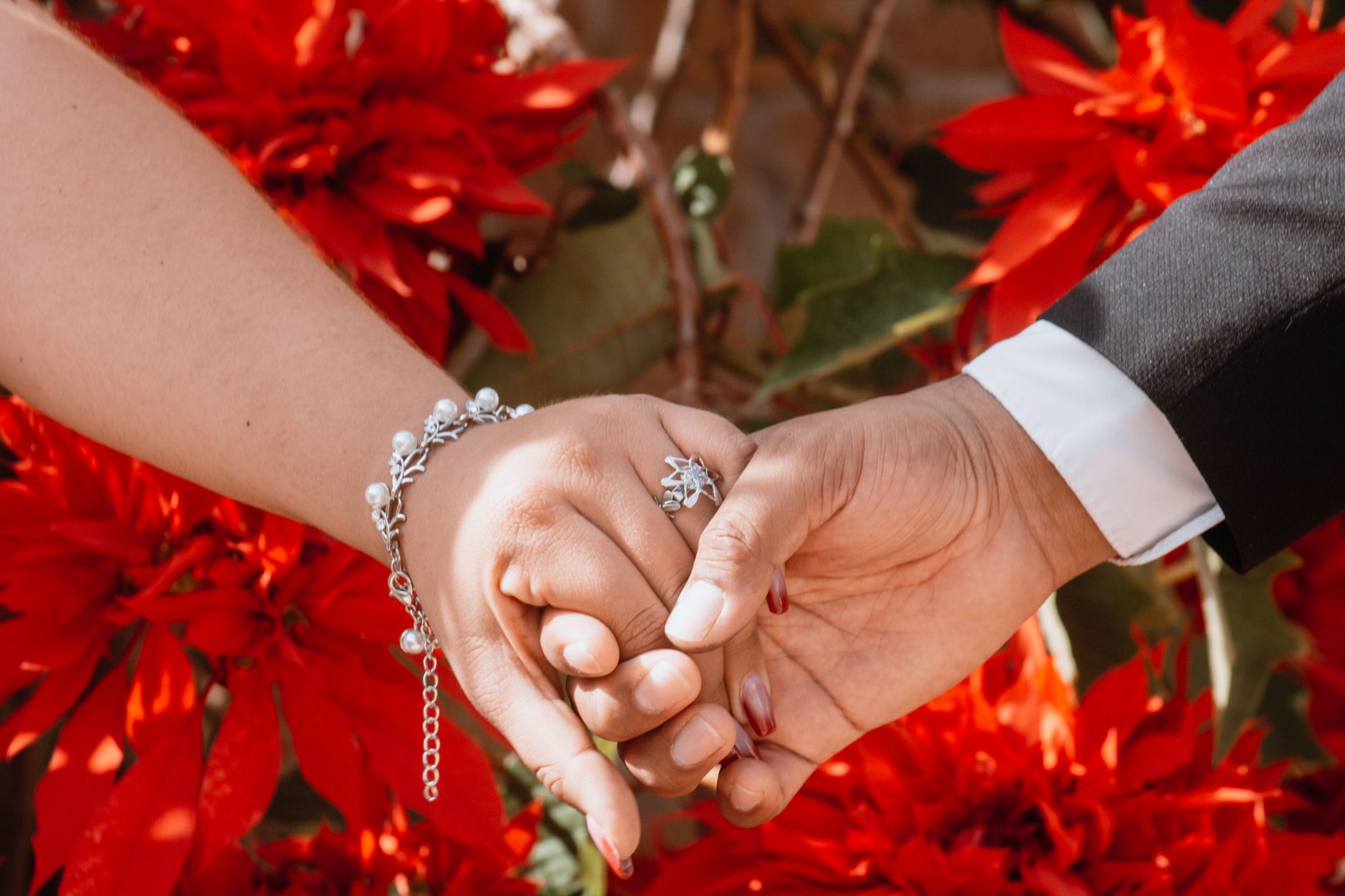 Diferencias clave entre video boda tradicional y cinematográfico