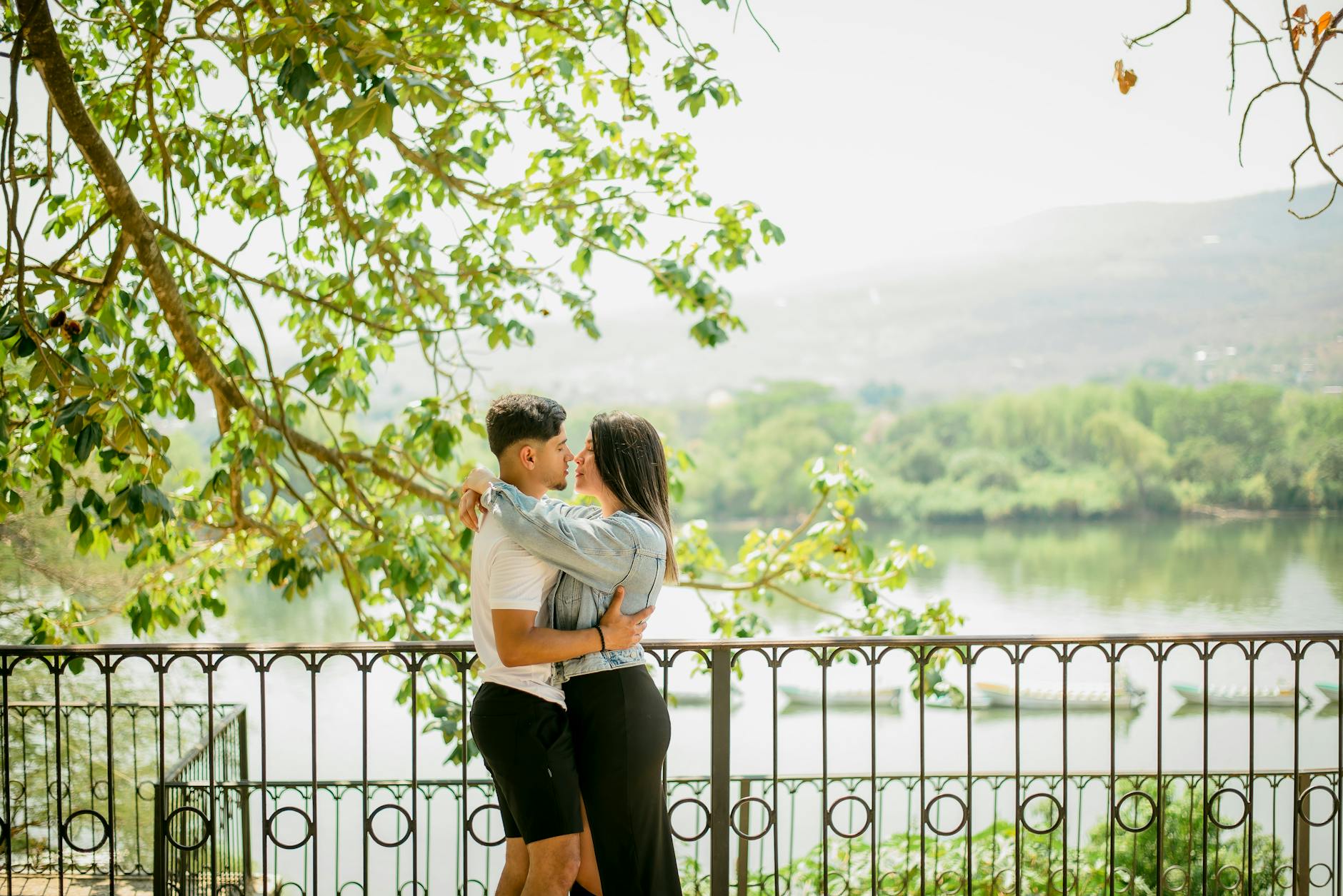 Fotos preboda Ribeira Sacra: pareja y localizaciones
